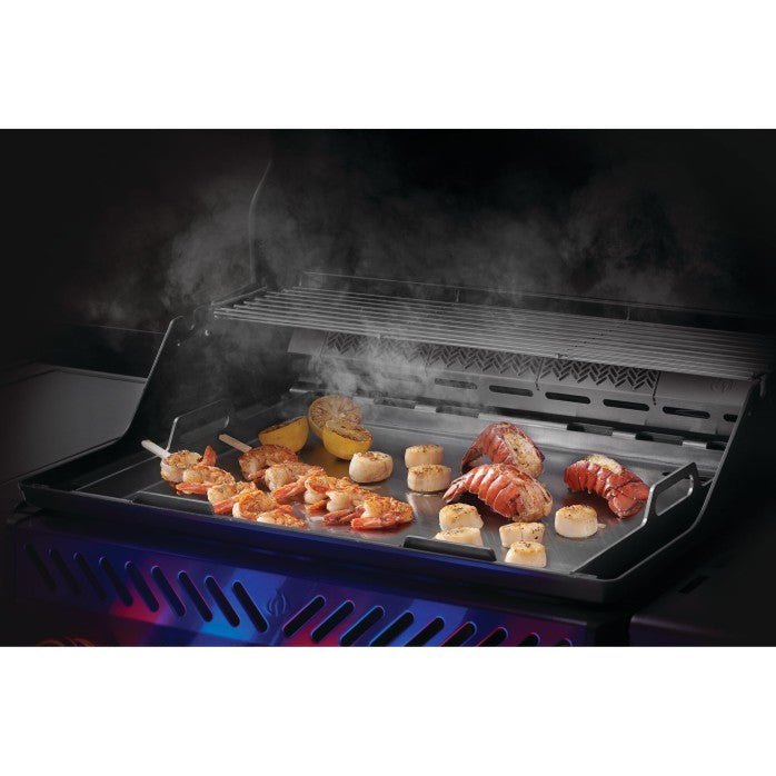 56093 - Napoleon - Plaque de cuisson en acier inoxydable Rogue / Freestyle 425 - BBQ Québec