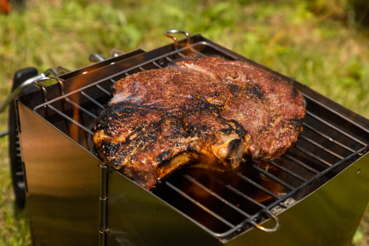 Cheminée d’allumage pliable & BBQ Portatif de BBQ Québec - BBQ Québec