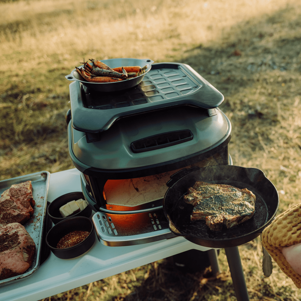 Tread Roof Rack. Black. US - AT1904 - BBQ Québec