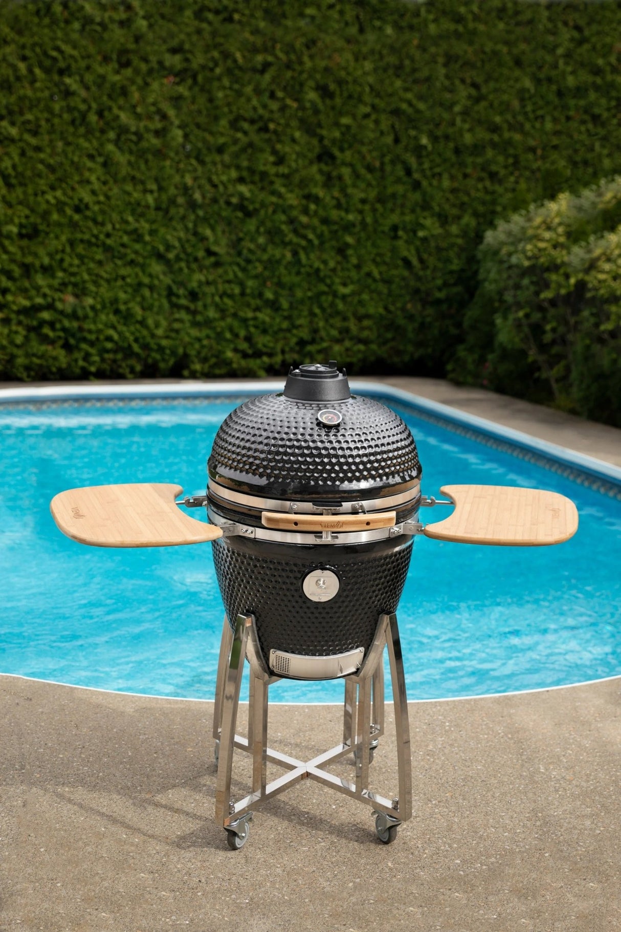VIEM - 18 - VIEMOI 18", BBQ EN CÉRAMIQUE AU CHARBON DE COULEUR. NOIR - BBQ Québec