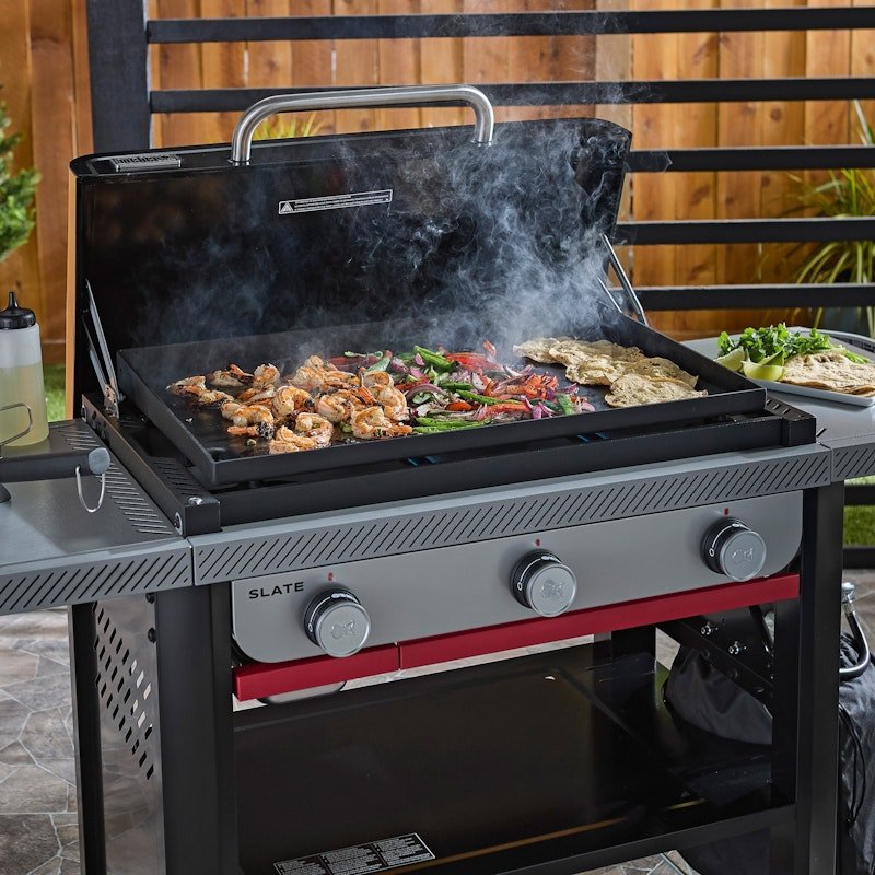Weber - 1501345 - SLATE 28IN FT 3B LP RR BLK US/CA - BBQ Québec