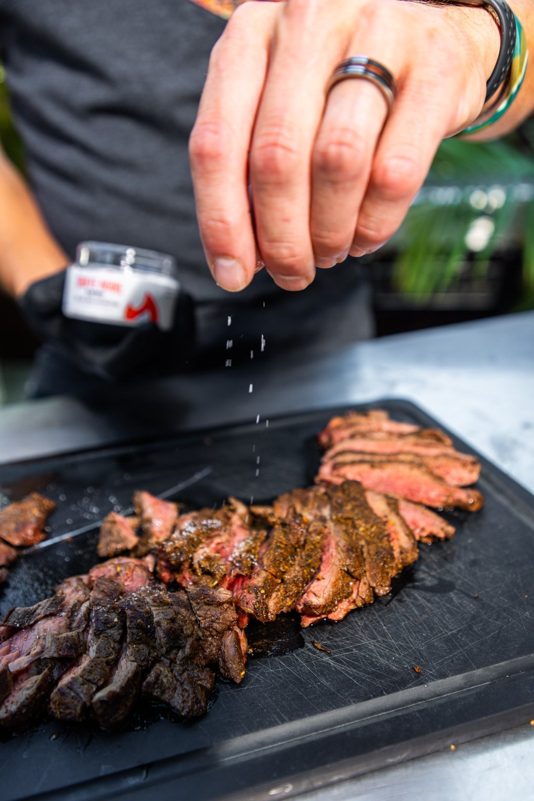 La bavette au Steakenator - BBQ Québec