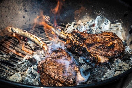 MAX LAVOIE EXPLIQUE COMMENT CUIRE LE FAMEUX TOMAHAWK. - BBQ Québec