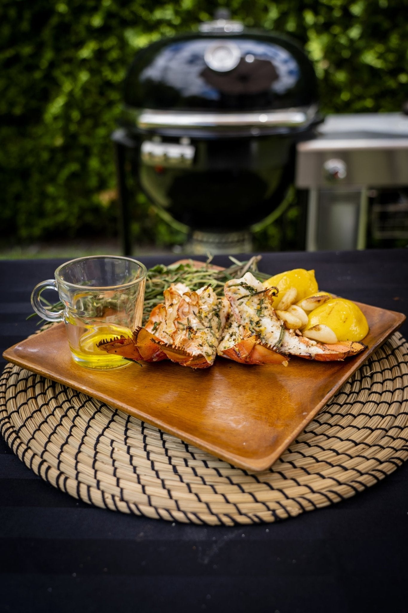 Queues de homard au citron et à l’ail - BBQ Québec