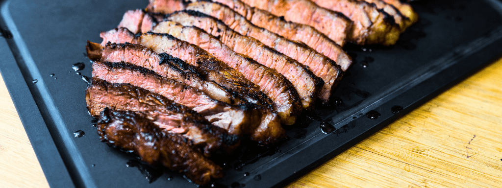 Une planche qui sert à plus que découper des aliments - BBQ Québec