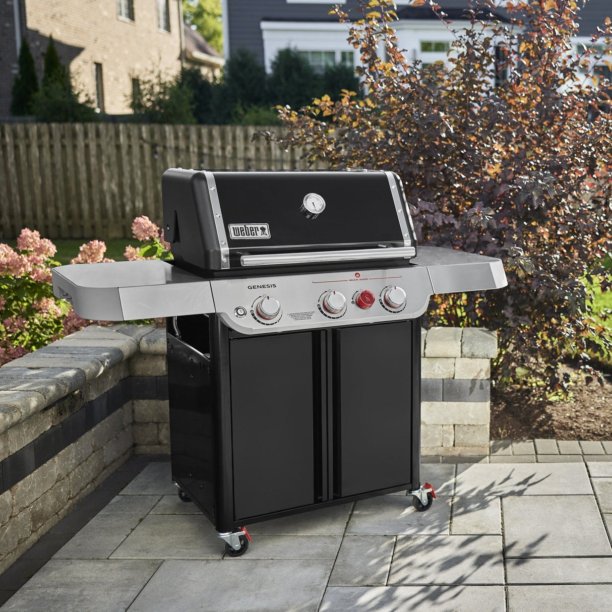 1500533 - GENESIS E - 325 LP BLK US/CA - BBQ Québec