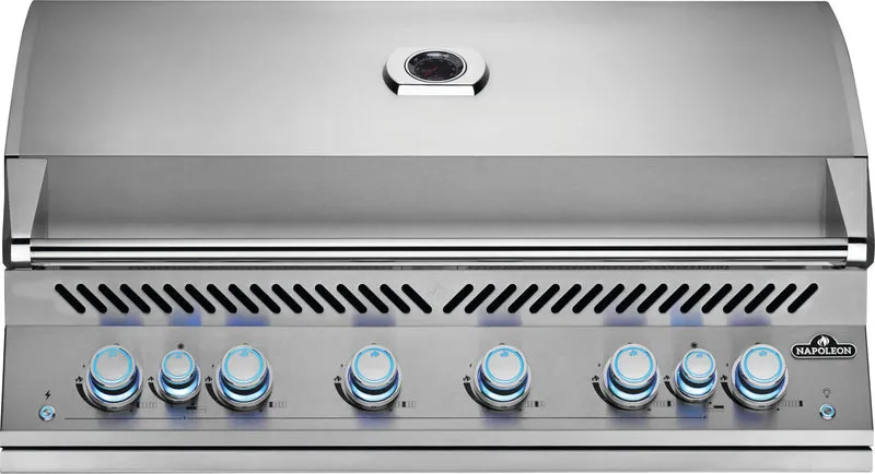 Napoleon Gril encastré de 44 po de série 700 avec brûleurs arrière infrarouges doubles, en acier inoxydable, Nouvelle génération - BBQ Québec