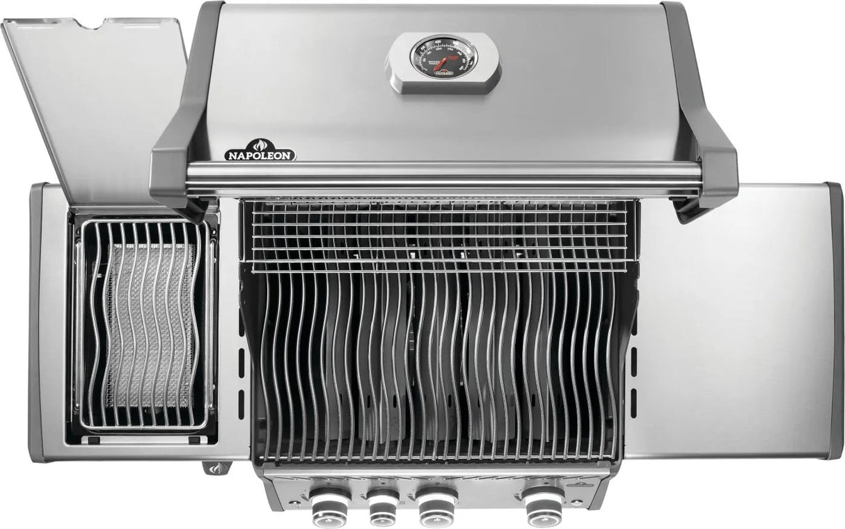 RP425SIBPSS - 2 - Gril Rogue PRO 425 au propane avec brûleur latéral infrarouge, acier inoxydable - BBQ Québec