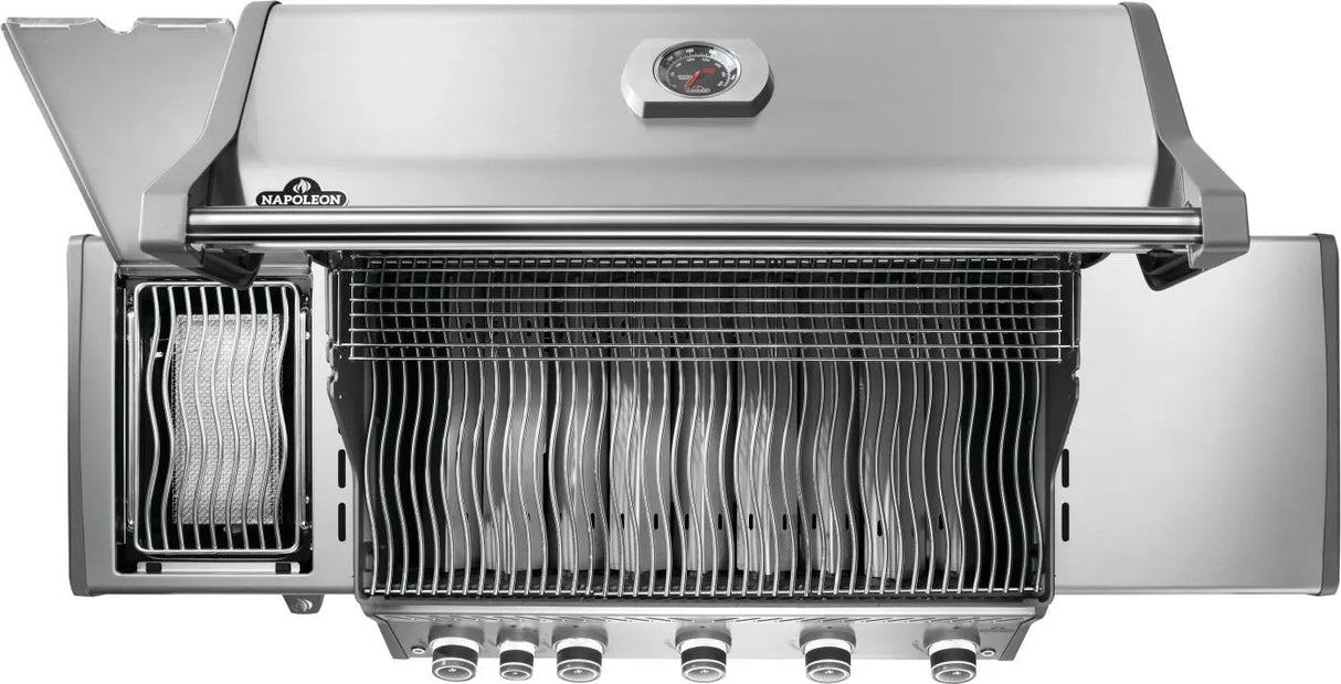 RP625SIBPSS - 2 - Napoleon Rogue PRO 625 au propane avec brûleur latéral infrarouge, acier inoxydable - BBQ Québec